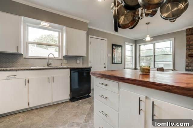 Irresistible Casa Linda Home Gone in 48 Hours 10 1735-Crowberry-J