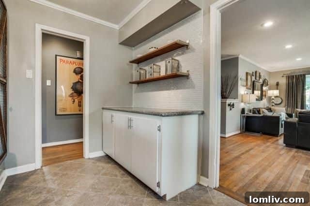 Irresistible Casa Linda Home Gone in 48 Hours 11 1735-Crowberry-K