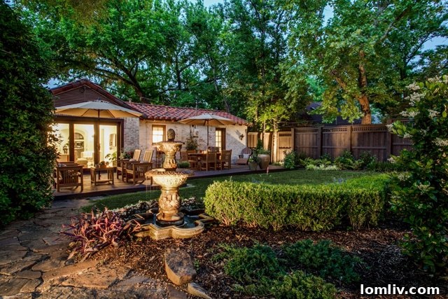 603 Monte Vista Dr Dallas TX - Backyard Oasis