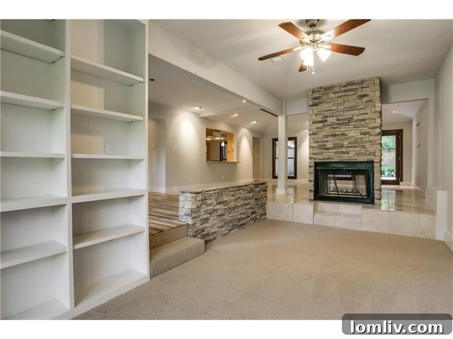 3820 Shorecrest Den Area - Relaxing Space