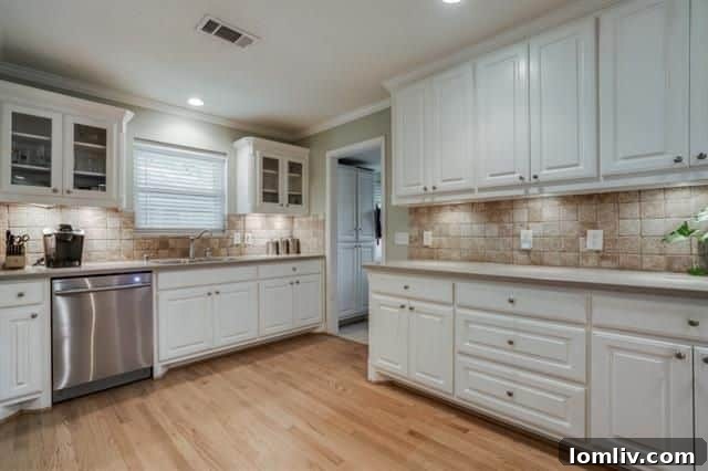 Lake Gardens Cottage Radiates Charm 15 10115 Gateway Ln East Dallas Kitchen and Dining Area