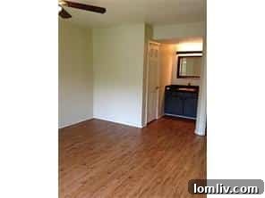 A small, low-resolution actual size photo from an MLS listing