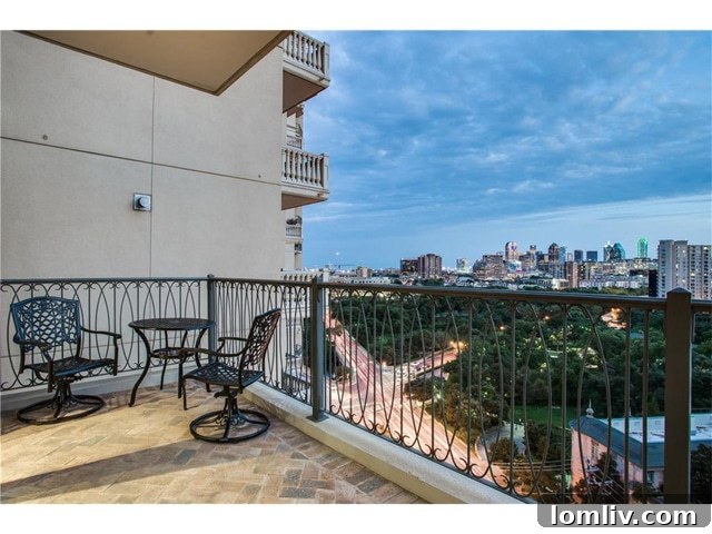 Vendome-12-E-Terrace - Balcony with Dallas Skyline View