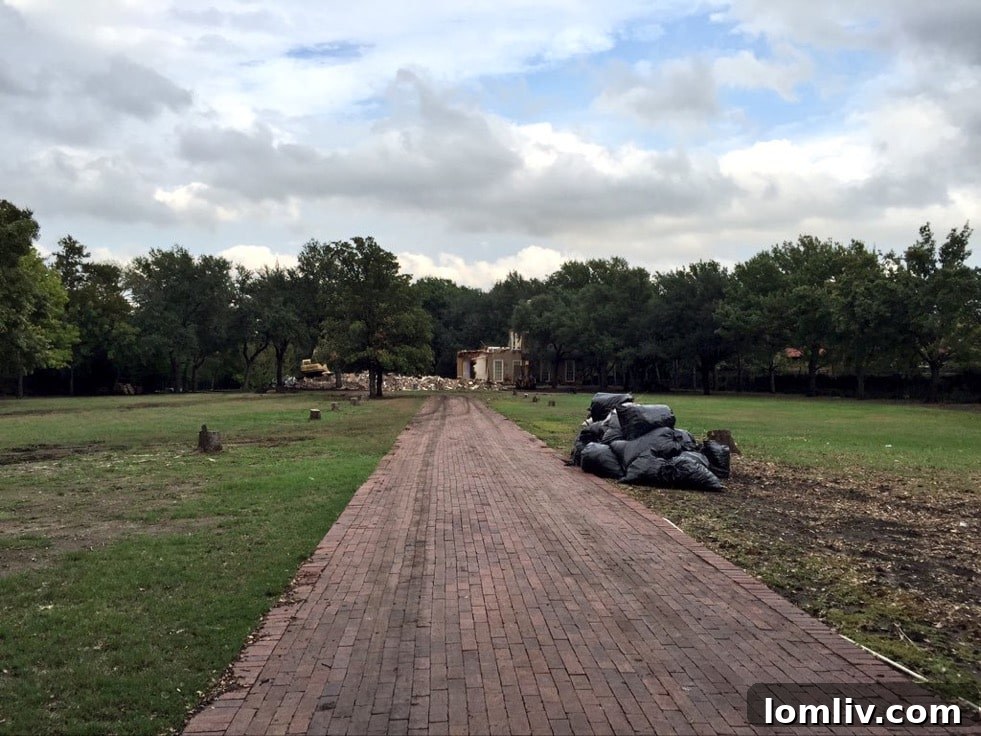 image1 - Strait Lane Estate Exterior