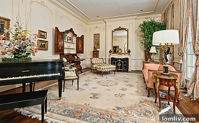 10650 Strait Lane - Pre-demolition View 3