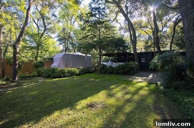 Rear Sunroom with Ceiling Fan