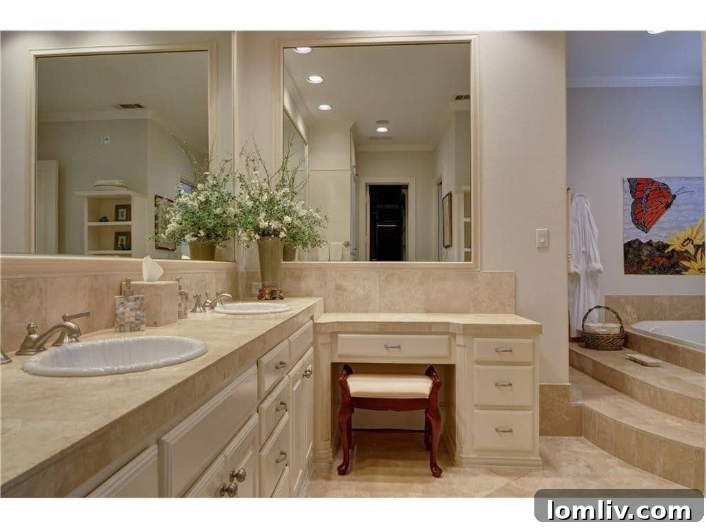 Luxurious Master Bathroom
