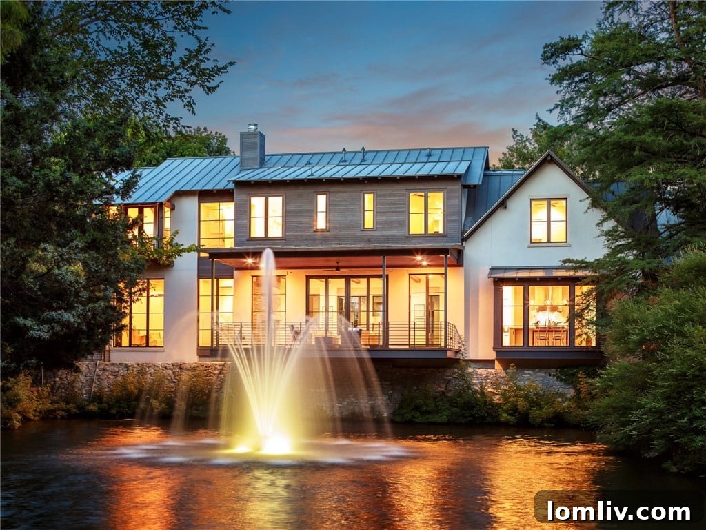 Cantilevered deck overlooking Turtle Creek at 3615 Amherst Avenue