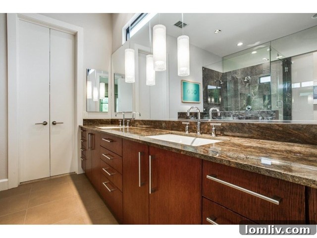 2219 Kessler Woods Ct. Master bath - Spa-like Master Bathroom