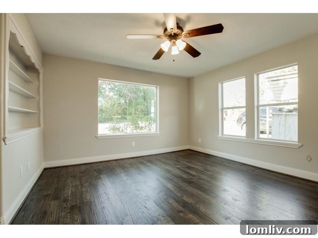 Dining Area Showcasing Scalloped Trim Details