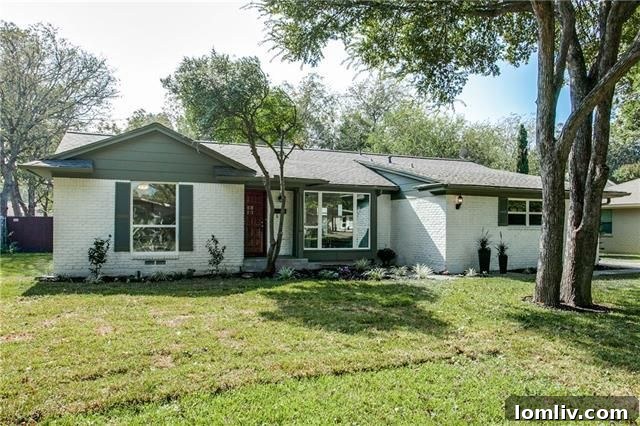 Modern Open Concept Living Area - 3544 Ainsworth Dr Dallas Renovation