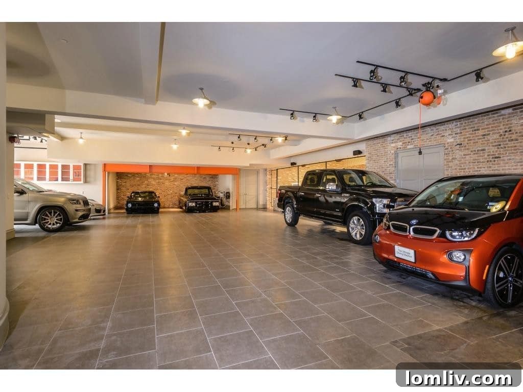 Bridgehollow Family Room