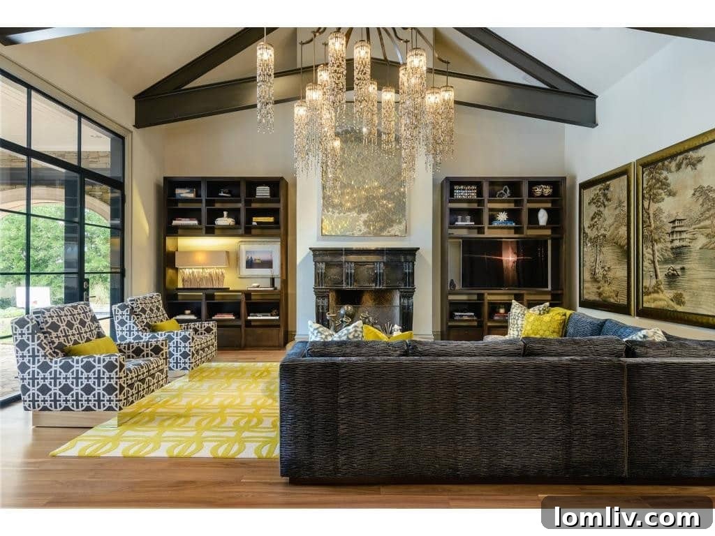 Bridgehollow Home Decor