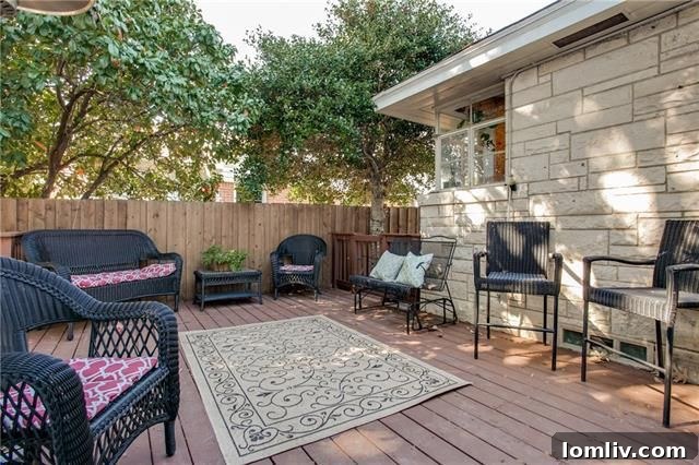 Stevens Park Village Home with New Two-Car Garage