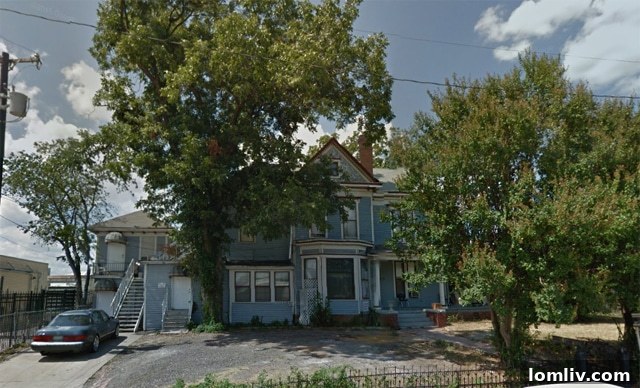 The historic Rosenfield Home in The Cedars, Dallas, facing demolition for expansion by Time-Warner Cable.