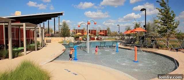 Windsong Ranch Splash Pad - Fun for All Ages
