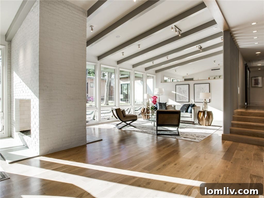 Elegant Facade of a Remodeled Dallas Home