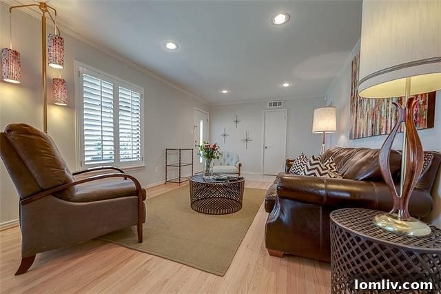 Midcentury Modern master bedroom in Dallas