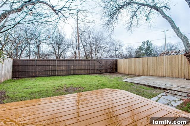 810-W.-12th-Backyard