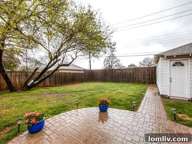 Inviting entryway leading to the open concept living spaces