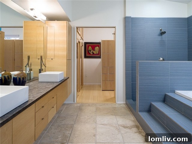 3314 Dartmouth Avenue Master Bath - Spa-like Sanctuary