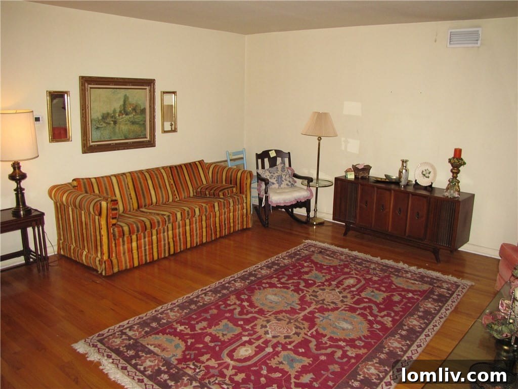 Kessler Parkway Living Room Sofa