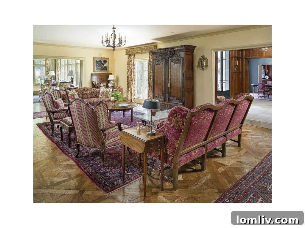 Lee Trevino Estate Living Room