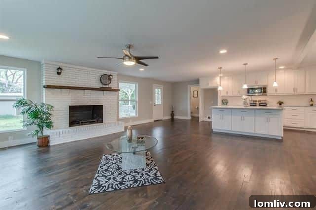 Open Concept Living - Glenridge Estates