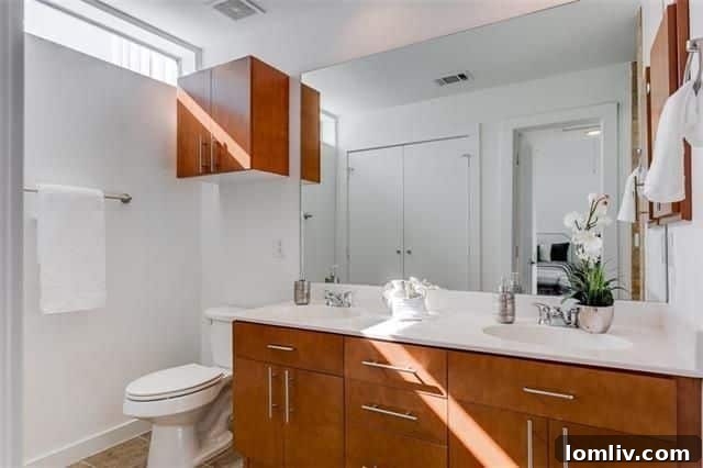 4603 Lester Drive - Guest Bathroom