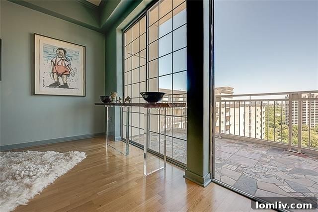 Luxury Penthouse Condo with Lee Park Views in Turtle Creek
