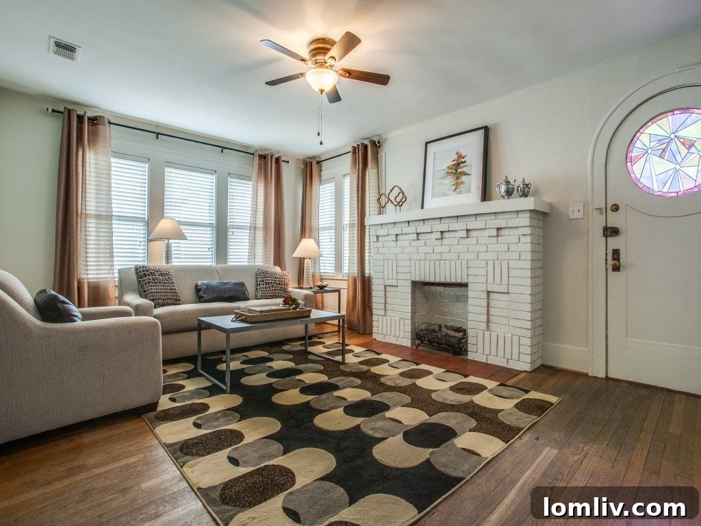 Staged living room of 307 N. Waverly Dr, showcasing professional photography and decor