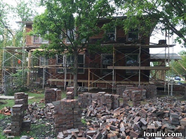 Hull Historical Architectural Millwork Team at Work on Fort Worth Home