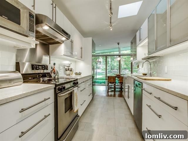 2210-Saint-Francis-j