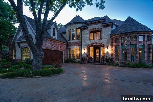 Love at First Sight: Dallas Open Houses This Weekend 3 Luxurious exterior of 5931 Boca Raton Drive, Colonial Revival home