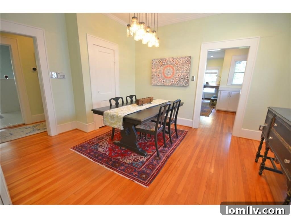 Vickery Place Cottage Living Room Fireplace