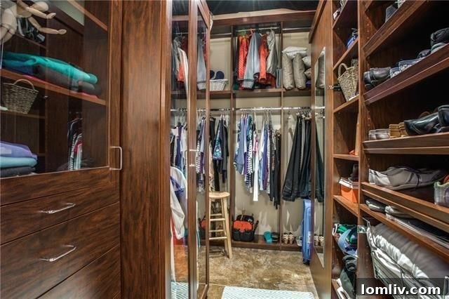 1122-Jackson-St-Apt-704-o