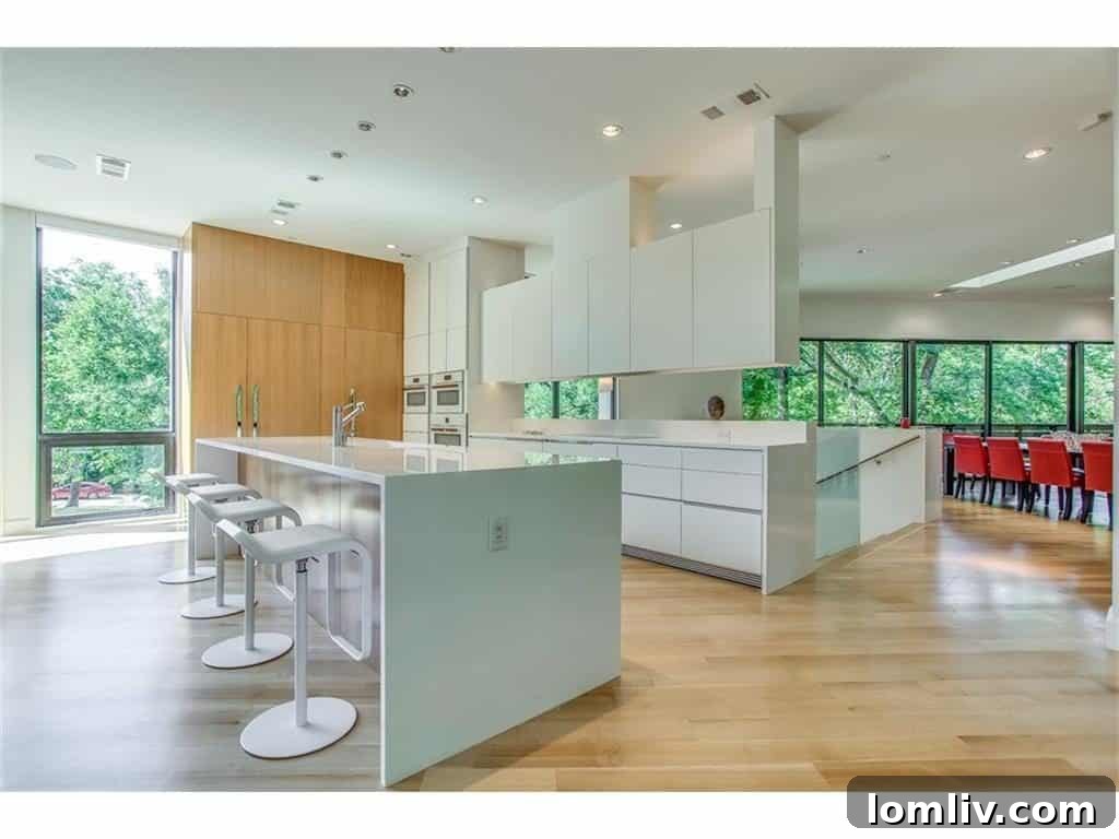 Stylish Interior Design Elements at Janmar Drive Dallas Home