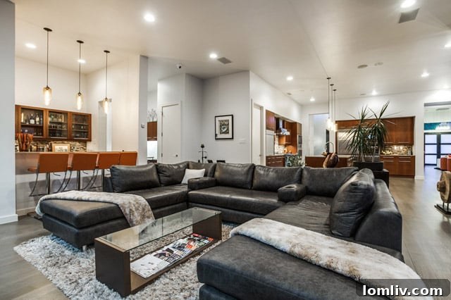 Luxury Contemporary Home in Preston Hollow, Dallas, Texas - Library