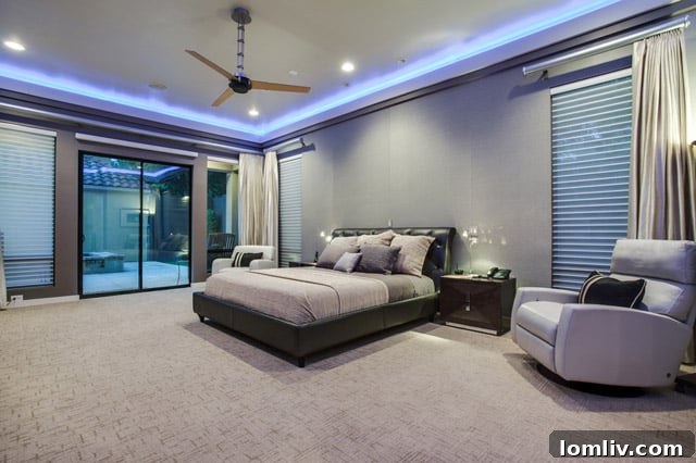 Luxury Contemporary Home in Preston Hollow, Dallas, Texas - Wet Bar