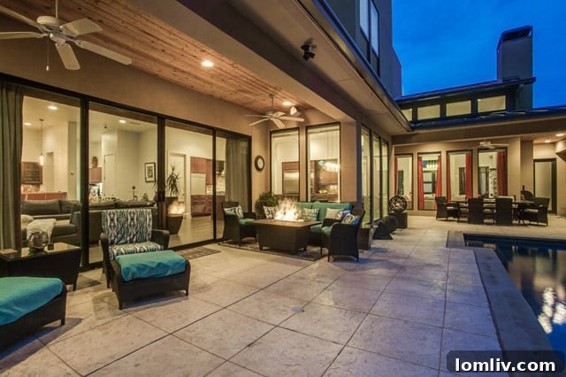 Luxury Contemporary Home in Preston Hollow, Dallas, Texas - Outdoor Living Space