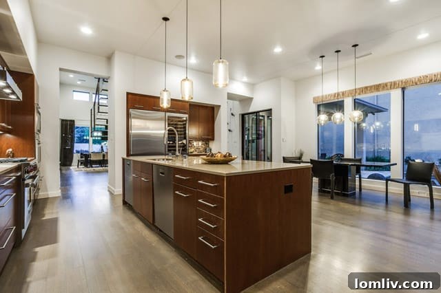 Luxury Contemporary Home in Preston Hollow, Dallas, Texas - Dining Room