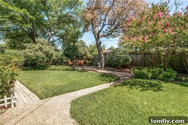 Kiest Park Playground for Children, a Hub of Activity