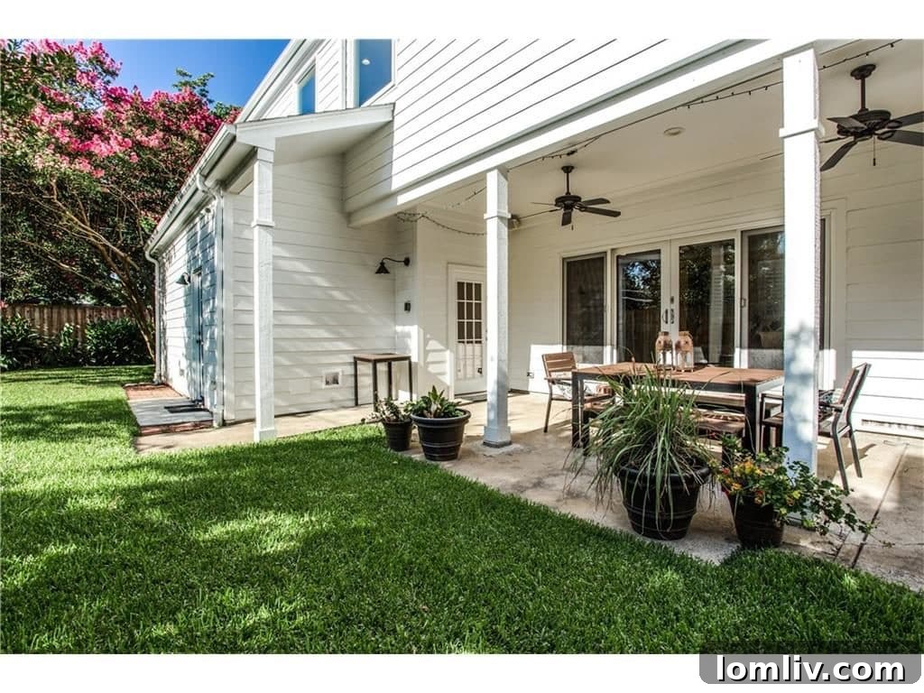 Front Exterior of the M Streets Dallas Cottage