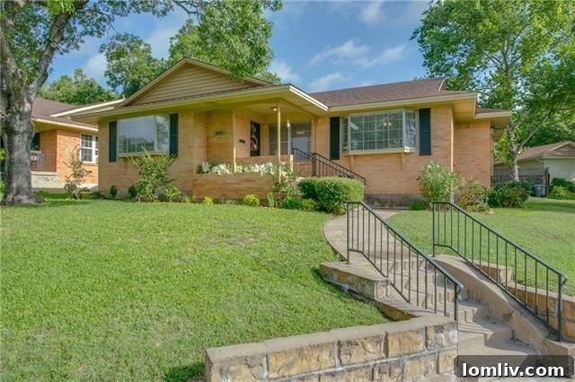 Charming Midcentury home exterior at 1925 Province Lane, East Dallas