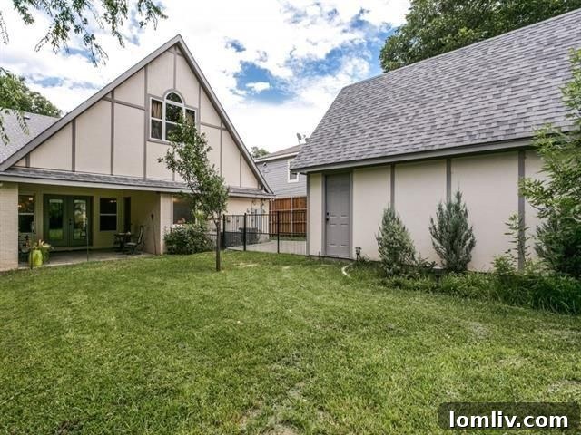 Spacious game room upstairs