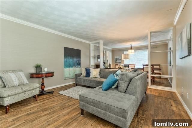 Architectural Excellence: Dallas Modern Townhome Tops Our Open House Guide 9 Bright living room of Lochwood cottage