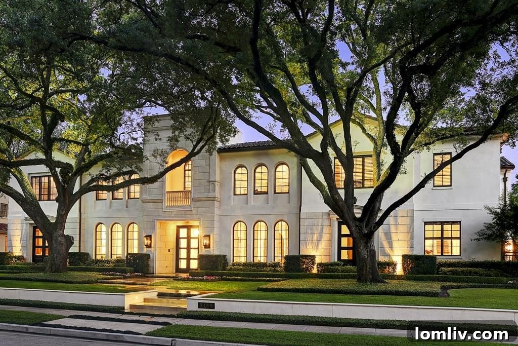 River Oaks Mansion in Houston showing recent price adjustment