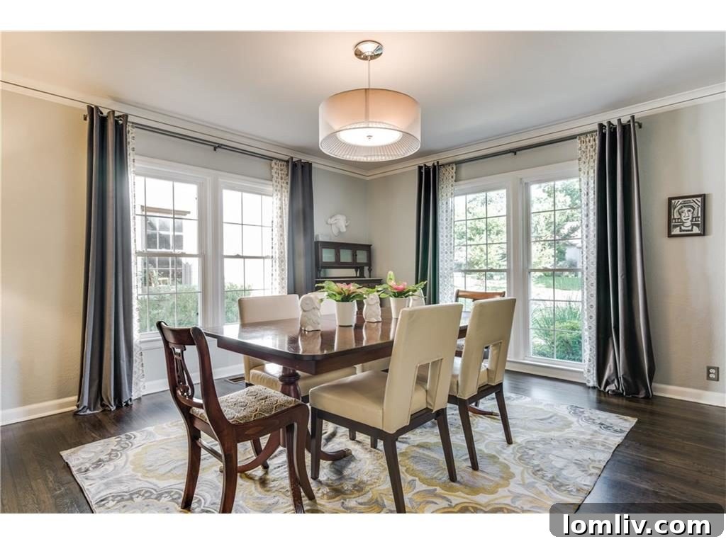 Inviting entryway featuring a beautifully preserved historic telephone niche, a charming and unique detail that connects the residence to its rich past, in a captivating Oak Cliff residence.