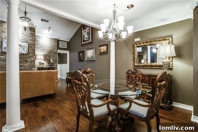 Interior Hallway with Hardwood Floors 6411 Larmanda St