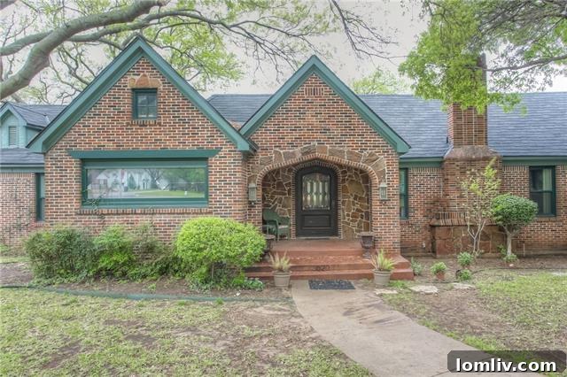 PropImgHandler - 3020 Simondale Exterior